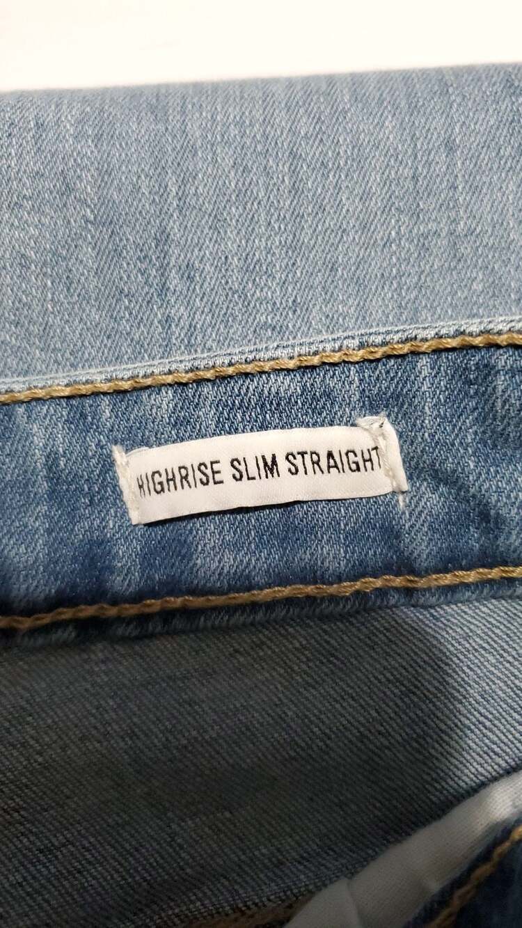 William Rast Highrise Slim Straight Jeans Light Wash Size 29 - Picture 3 of 7